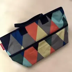 Item thumbnail for item 595c6eb7-b1c0-43a8-8d29-ed1a8b3efc07