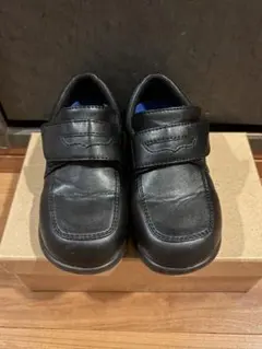 フォーマルシューズ マジックテープ式　男の子16.5㎝