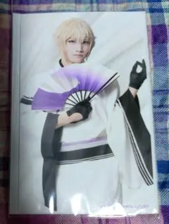 Item thumbnail for item b6b3fc51-7597-48a8-8519-380fccebe837