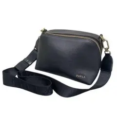 FURLA ショルダーバッグ　クロスボディ　アミカ レザー　黒