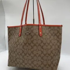 COACH トートバック シグネチャー　ベージュ　リバーシブル　A4のサムネイル