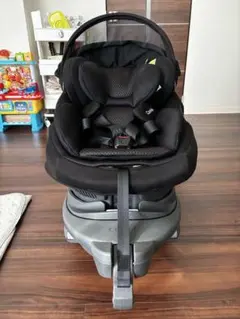 コンビ　THE S ザエス　ISOFIX ⭐️キャップ付