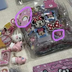 最終値下げ中】シール帳完成品 サンリオ 【9割キティーちゃん】おまけ