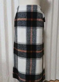 新品未使用タグ付☆起毛チェック柄タイトスカート ブラウン系