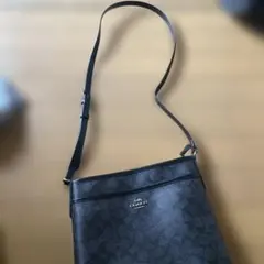 COACH ブラック ショルダーバッグ
