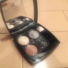 シャネル アイシャドウ★レキャトルオンブル
