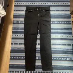 GU ブラック スリムフィット デニム