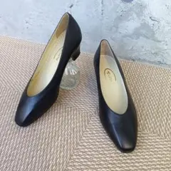 ✨専用✨【未使用級】銀座ヨシノヤ　現行　23.5 レザー　スクエアトゥ　パンプス 2025年最新】銀座ヨシノヤ23.5の人気アイテム - メルカリ