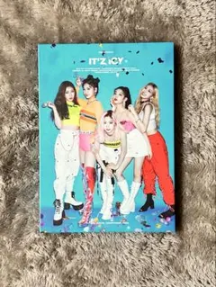 ITZY IT'Z ICY アルバム