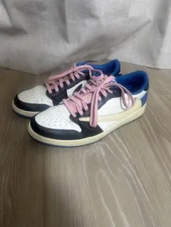 Travis Scott ×fragment design × Jordan 1