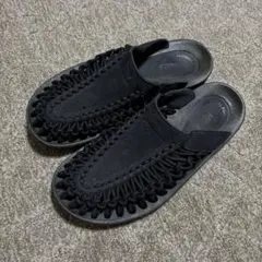 美品KEEN UNEEK II SLIDE 　ユニークツーサンダル　黒　24.5