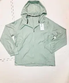 NIKE ナイキ エッセンシャル ジャケット ナイロンパーカー　Lグリーン 新品