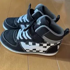 VANS ハイカットスニーカー ブラック/ホワイト　20cm