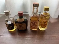 ミニボトル ウイスキー 4本セット サントリー ジムビームのサムネイル