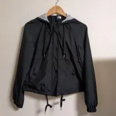 H&M フード付きウィンドブレーカーのサムネイル