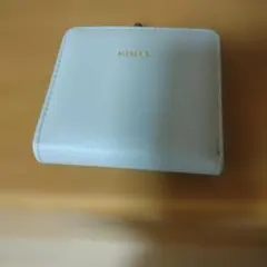 NIMES ホワイト 三つ折り財布のサムネイル