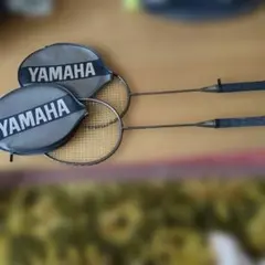 YAMAHA ヤマハ バドミントンラケット YB16S ケース付き　2本のサムネイル