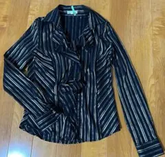 ストライプ 長袖フリルオーバーブラウス