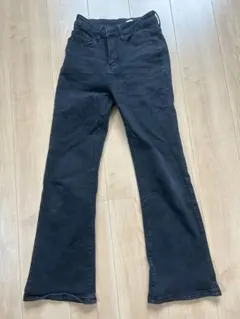 ブラック フレアデニムパンツ Sサイズのサムネイル