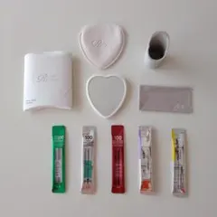 ReFa HEART MIRRORホワイト箱入り/ヘアーアイロンカバー/試供品のサムネイル