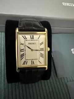 SEIKO ESSENTIALS 4N30-00G0 スクエアタンク クォーツ - メルカリ