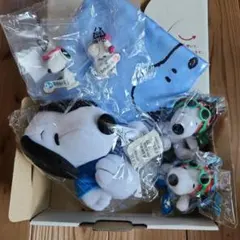 Snoopy ぬいぐるみ マスコット セットのサムネイル