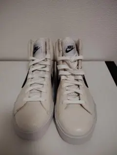 Nike ハイカットスニーカー ホワイト/ブラック