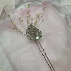 葉型金属製髪飾り パール付き