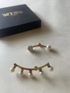 WING PARIS ウイング•パリ　パールとビジューのカーブピアス フランス