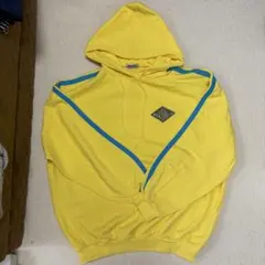 プニュズ パーカー