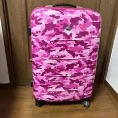 American Tourister ピンク　カモフラ　迷彩　スーツケースのサムネイル
