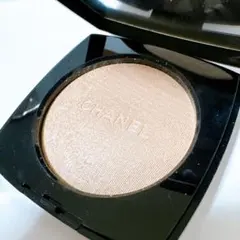 【美品】CHANEL パウダーハイライト プードゥル ルミエール 10