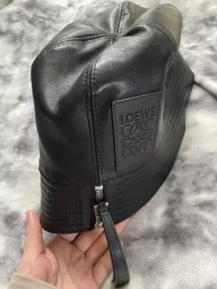 LOEWE ブラック バケットハット フリンジ加工57㎝ - メルカリ