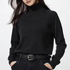 【即購入可】ユニクロ　カシミヤ　タートルネックセーター　ブラック