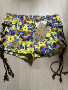 d.i.a. 編み上げ　花柄　 ショーパン