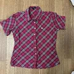 バーバリー　バーバリーロンドン　半袖　M 赤　可愛い柄です♪