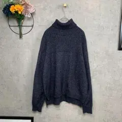 美品 ジーユー ニット セーター タートルネック 匿名配送