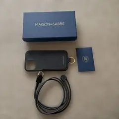 MAISON de SABRE iPhoneケース ストラップ付きのサムネイル