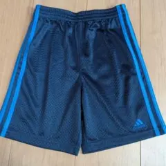 adidas 半ズボン サイズ5 黒/青