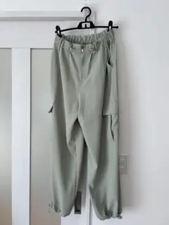ミントグリーン カジュアルパンツ