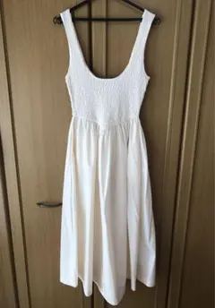 【GWお値下げ中】ZARA　ワンピース　オフホワイト　リブ　レース　フレア　ザラ