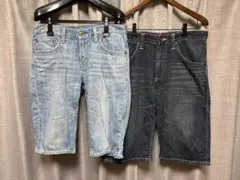 Levi's　と　Wrangler　の デニムハーフパンツ　２本セットのサムネイル