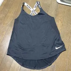 値下げNike タンクトップ 黒 メッシュ