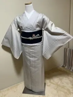 【美品】白大島紬 着物 仕立て上がり済み(パールトン加工済み) ※着物のみ