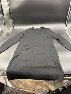 FRED PERRYワンピースニット