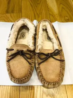 UGG ムートン モカシン チェスナット 23cm リボン - メルカリ
