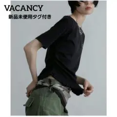 新品タグ付き　VACANCY　アシンメトリーフリルヘムトップス　着痩せ　ブラックのサムネイル