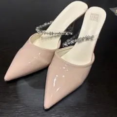 ビジュー付き ポインテッドトゥ ミュール ベージュ