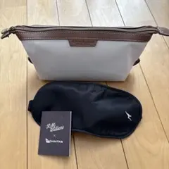 R.M.Williams カンタス航空ビジネスクラスアメニティポーチ　未使用のサムネイル