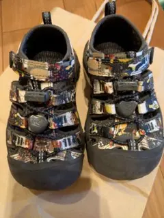 Keen マルチカラー サンダル　16cm